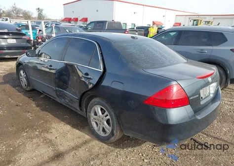 2007 Honda Accord 2.4 Ex from USA, damaged, VIN 1HGCM56897A103158